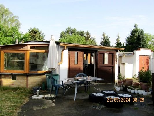 Garage mit Freisitz