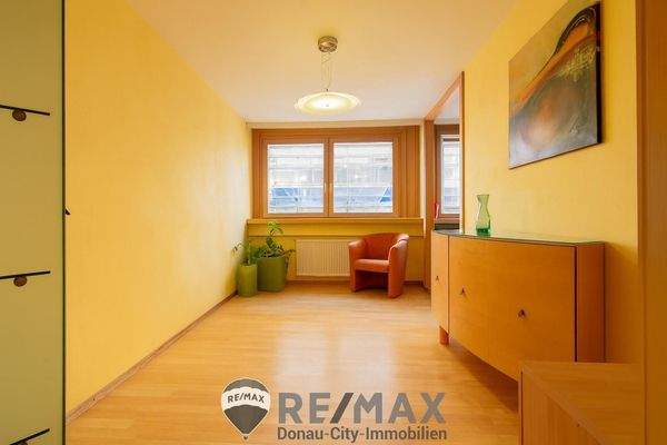 Zimmer, bisher Esszimmer