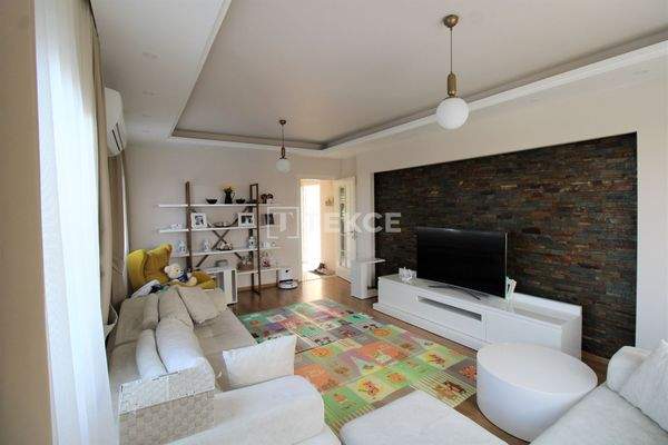 Sea-View Detached Villa with a Pool in Girne North Cyprus