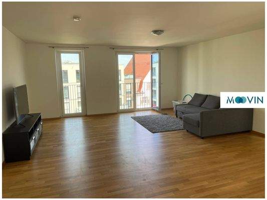 Ansicht III: Wohn- und Esszimmer mit offenem Küchenbereich