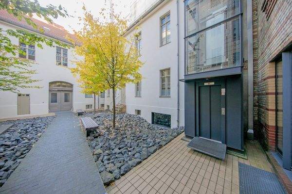 L 144 - der Personenaufzug