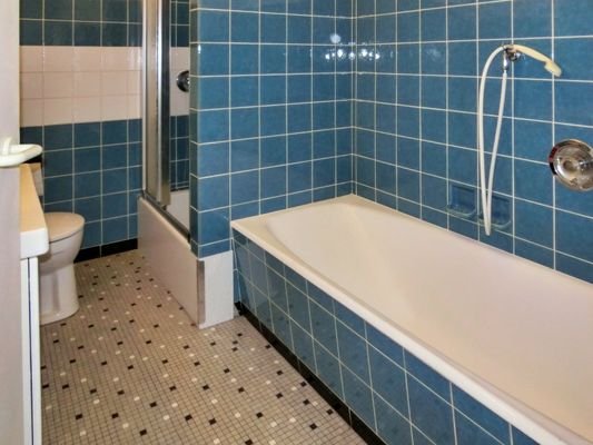Badezimmer EG