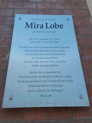 Außenansicht straßenseitig (Bild 3)