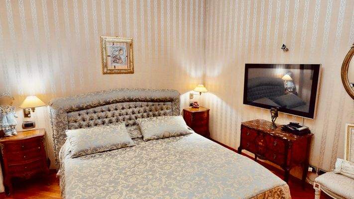 appartamento-in-vendita-Sanremo-lusso-garage-doppio-giardino-cucina-all'aperto