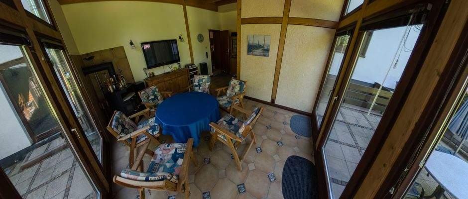 018 Innen Wintergarten.jpg