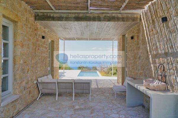 b575a848cce04e668717c3488ab8df9e-original