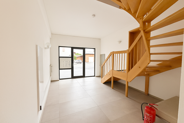 05-2 Eingangshalle .png