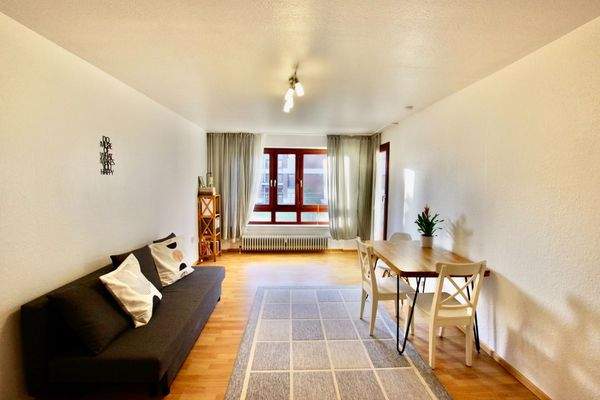 Wohn/-Schlafzimmer, Bild 2