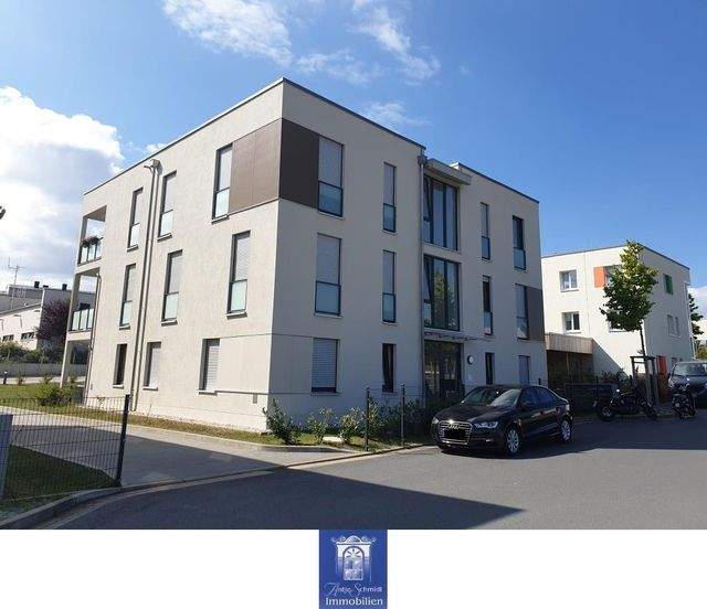 Helle stilvolle Wohnung mit großem Balkon - hochwertig und modern! - Photo 5