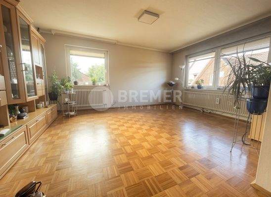 Wohnzimmer (KI bearbeitet)