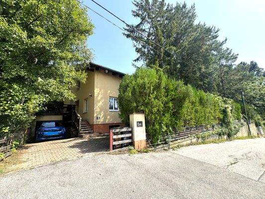 Hausansicht Straßenseite