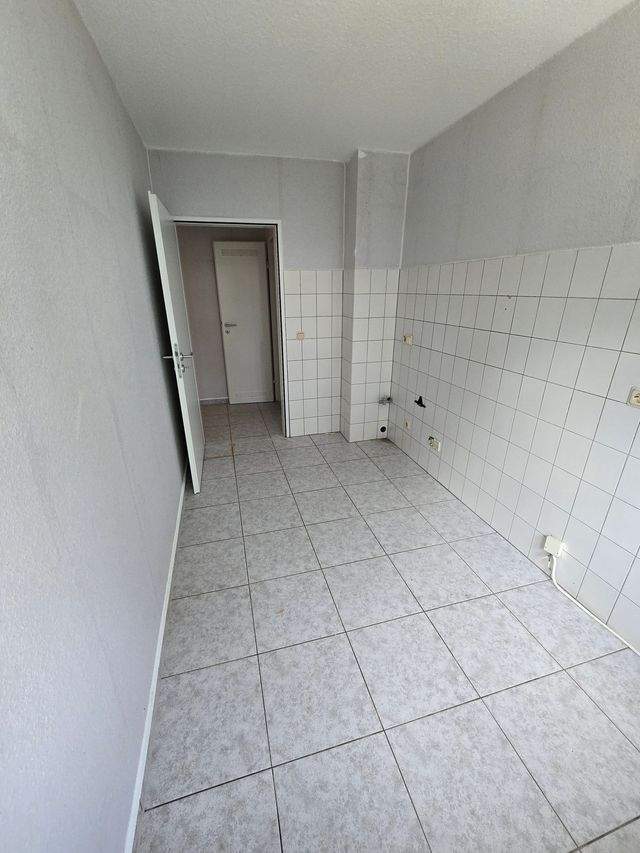 Renovierte 3-Zimmerwohnung in Bergisch Gladbach-Hand - Foto 3