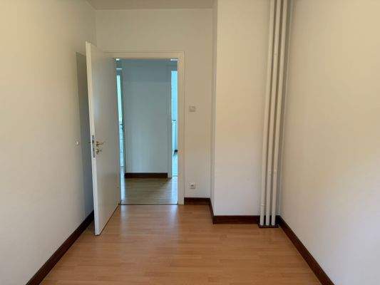 Halbes Zimmer Bild 2.jpeg