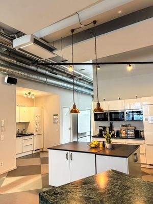 offener Küchen-und Lunchbereich