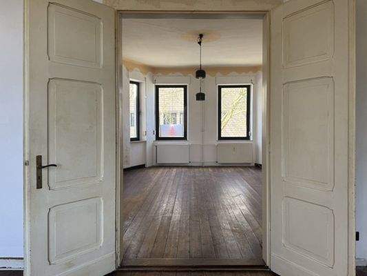 Doppelflügeltür zum Wohnzimmer