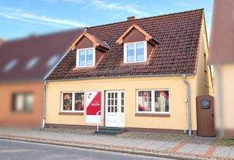 makellos 01 WGH Richtenberg - Straßenansicht.jpg