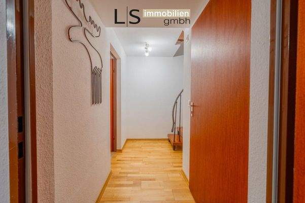 Eingangs- und Flurbereich Souterrain