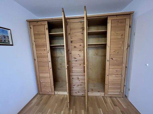 Schrank passt perfekt hinein