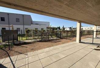 Haus_1_Top_2_Terrasse und Garten