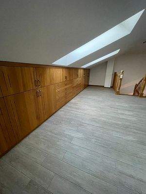 Studio DG mit Einbauten