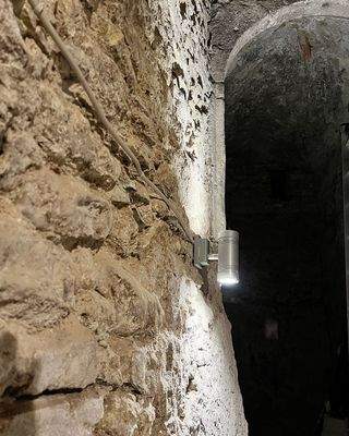 historischer Torbogen - vermutlich Römerzeit ca. 17. Jahrhundert 