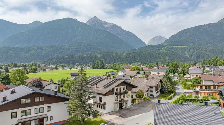 KITZIMMO-Pension Apartmenthaus kaufen - Immobilien Kötschach Mauthen Kärnten.