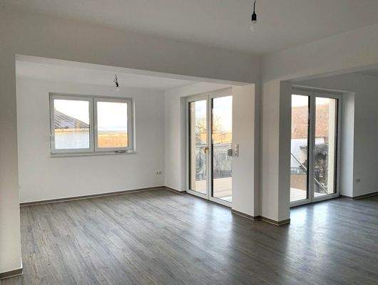 Küche mit Erker / Wohnzimmer 