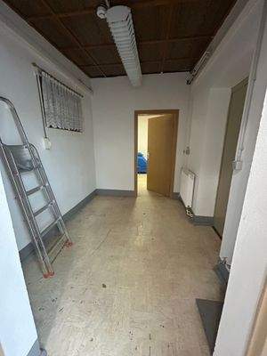 Umkleide und Heizungsraum.JPG