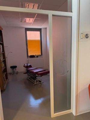 Büro - Behandlungszimmer (4)