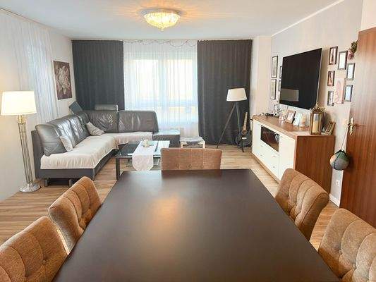 Blick in den Wohnraum...!!