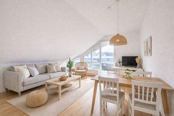 Einrichtungsbeispiel (KI generiert)