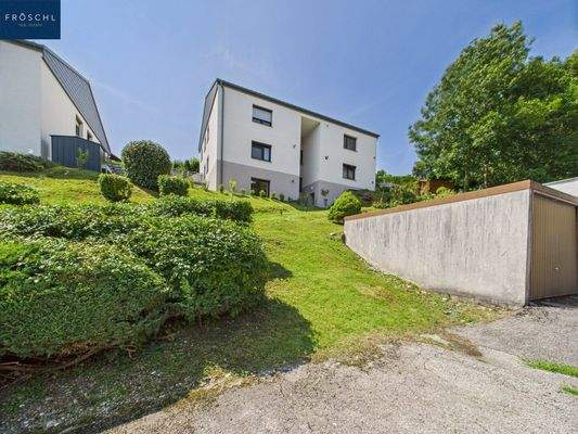 Hausansicht vom Parkplatz