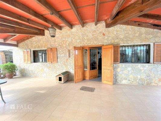 Hauseingang - Entrada casa