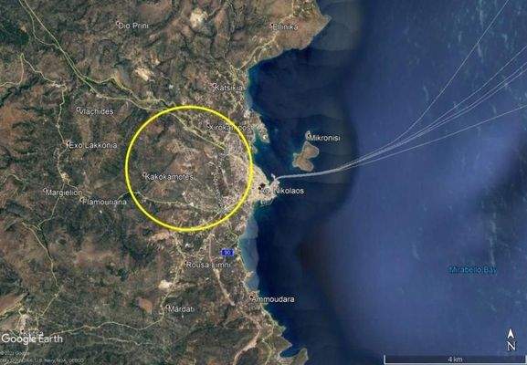 Kreta, Agios Nikolaos: Zwei angrenzende Baugrundstücke mit Meerblick zu verkaufen