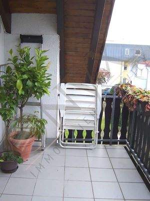 Balkon Bild 2 älteres Foto