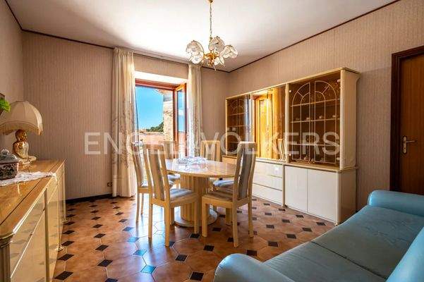 Screenshot 2025-05-06 122917.jpg