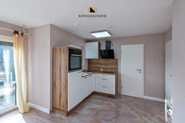 ELW mit Küchenzeile...