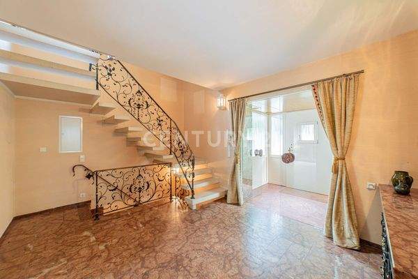 Eingangsbereich Bestandsimmobilie