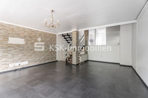 120978 Wohnzimmer Erdgeschoss 