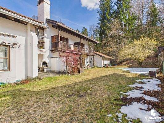 Terrasse mit Feuerstelle