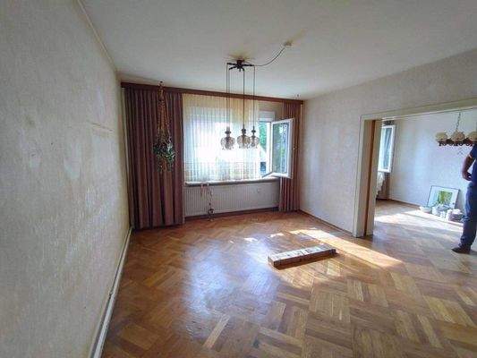 Wohnung im Obergeschoss Wohnzimmer 