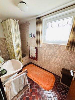 Tageslichtbadezimmer Gartengeschoss