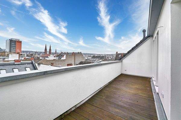 Level 2: Roof loggia