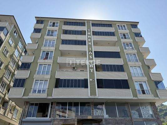 3-Bedroom Apartment Near the Beach and Amenities in Arsin Trabzon