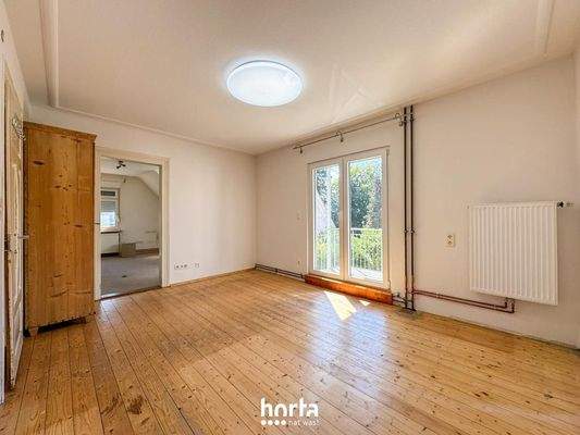 Schlafen OG mit Balkon