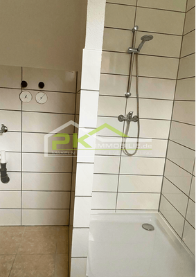 Innenansicht KG-Dusche