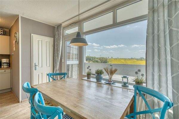 Esstisch mit Ausblick