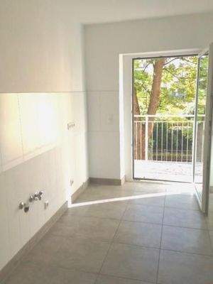 Küche mit Zugang Balkon