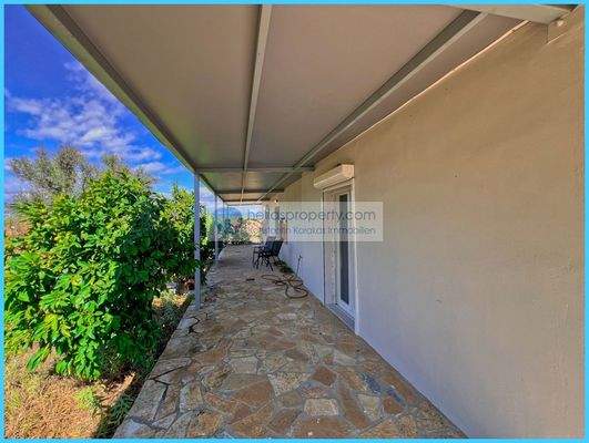 4b87647b92a74e5bb94d9b935f71644a-original