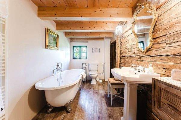 ... mit Badezimmer en suite